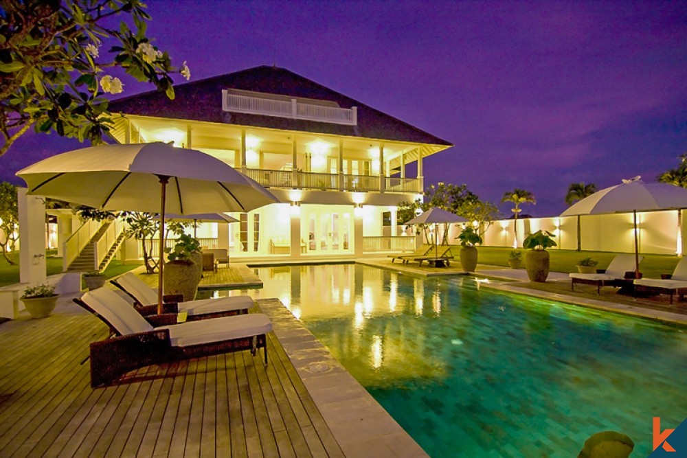 Incroyable spacieuse villa coloniale à vendre à Canggu