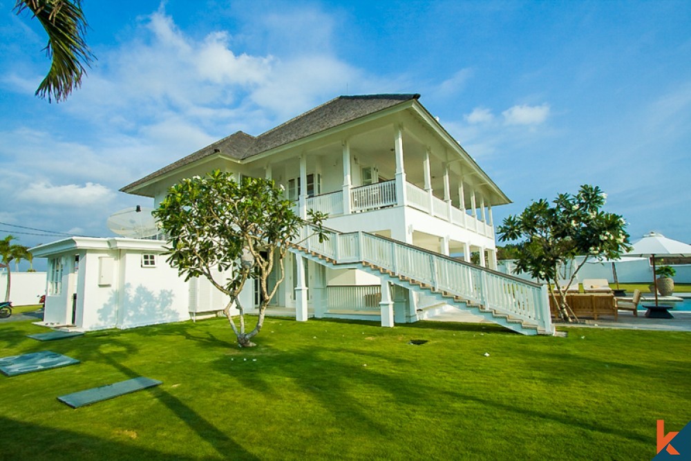 Amazing Spacious Colonial Villa for Sale in Canggu