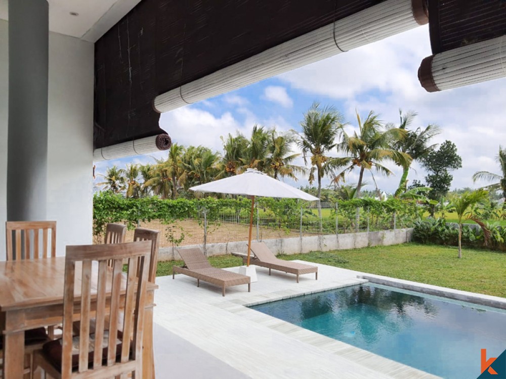 Villa 2 Chambres Détente avec Vue sur les Champs de Riz à Vendre à Ubud