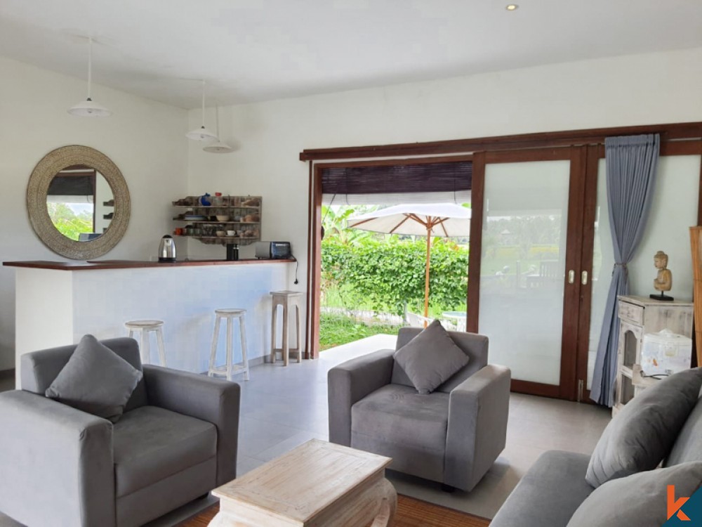 Villa 2 Chambres Détente avec Vue sur les Champs de Riz à Vendre à Ubud