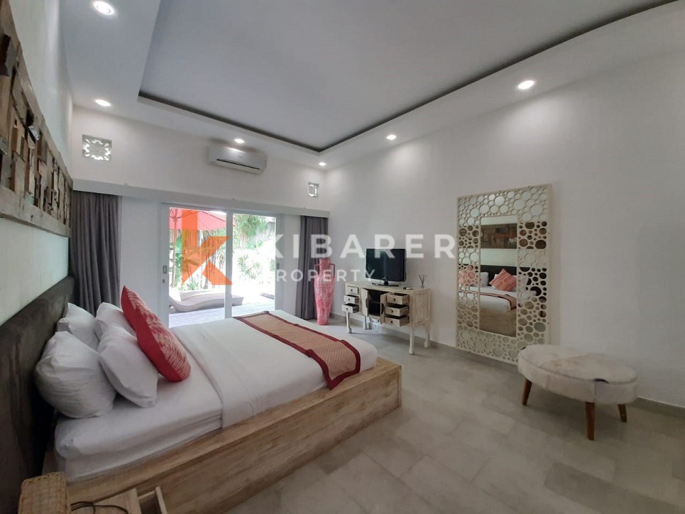 Belle villa de quatre chambres dans un quartier privilégié de Seminyak