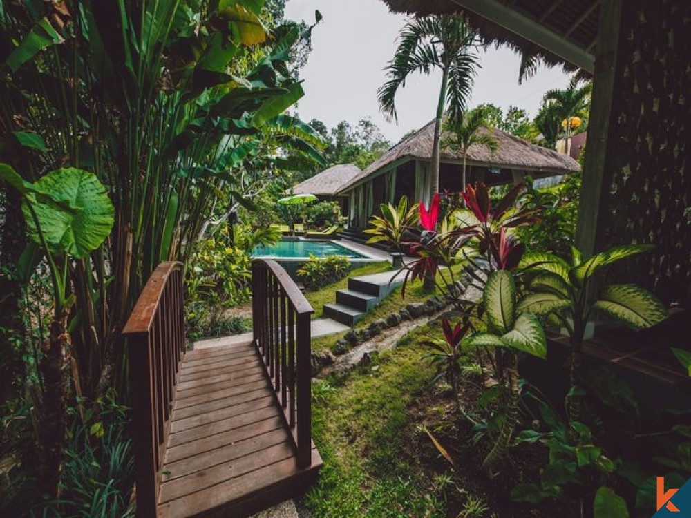Enchanting and Well-Maintained Leasehold Guesthouse in Tumbak Bayuh for Sale 