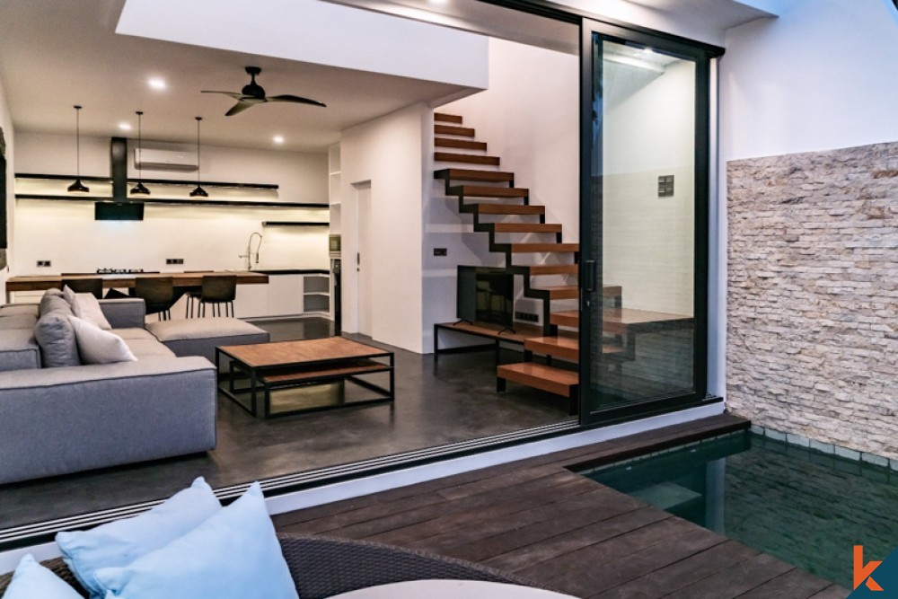 Luxurious Five Bedrooms Freehold Villa for Sale in Canggu