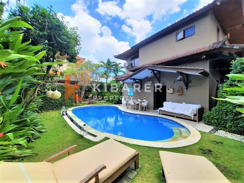 BEAUTIFUL SUPER COZY TWO BEDROOM CLOSED LIVING VILLA IN BUMBAK(available on may)