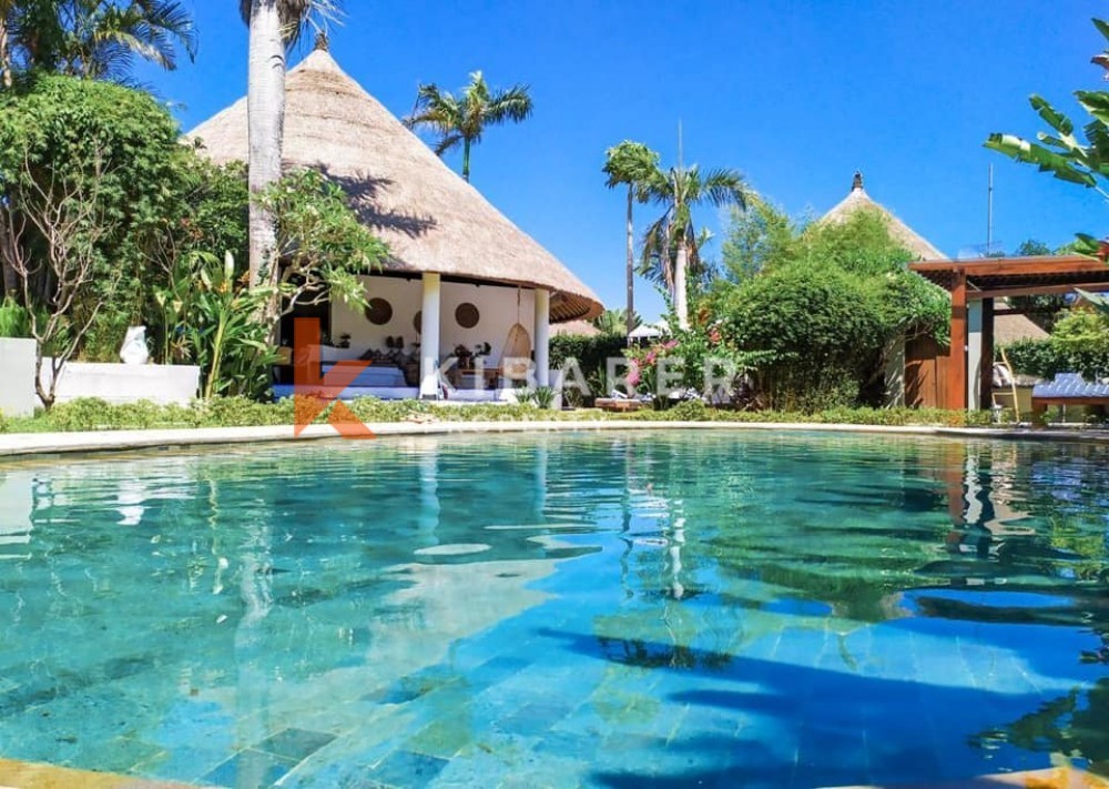 Beautiful Three Bedroom Villa shared pool in quiet location Umalas