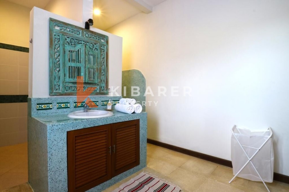 Large 3 bedrooms Villa in Batu Belig