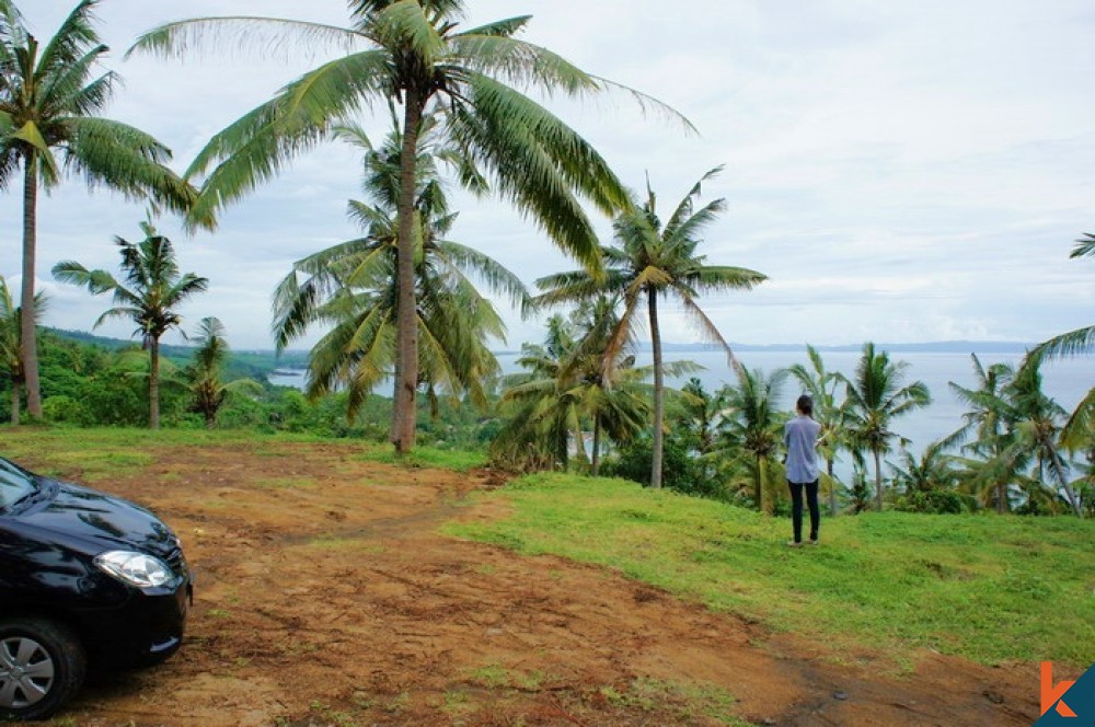 Incroyable terrain avec vue sur l'océan à Lombok à vendre