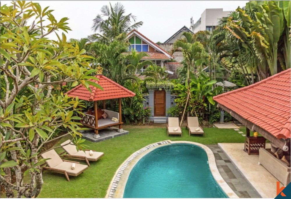 Stunning Traditional 6 Bedrooms Freehold Villa Complex For Sale in Seminyak