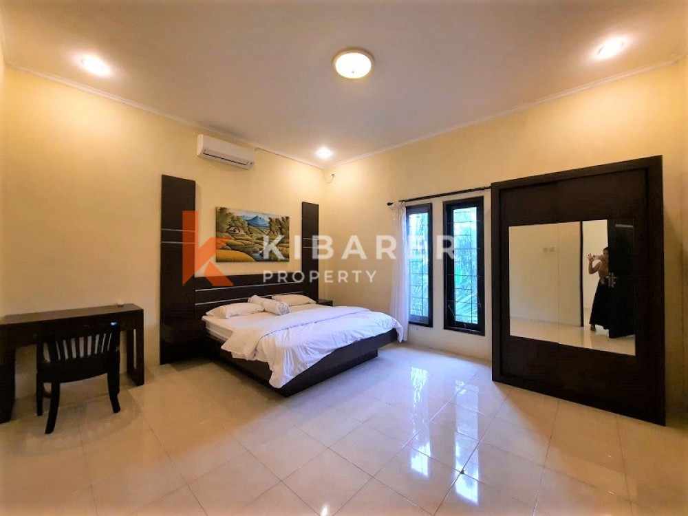 Cozy Three Bedroom Villa In Dewi Sri Seminyak (Available 13th April)