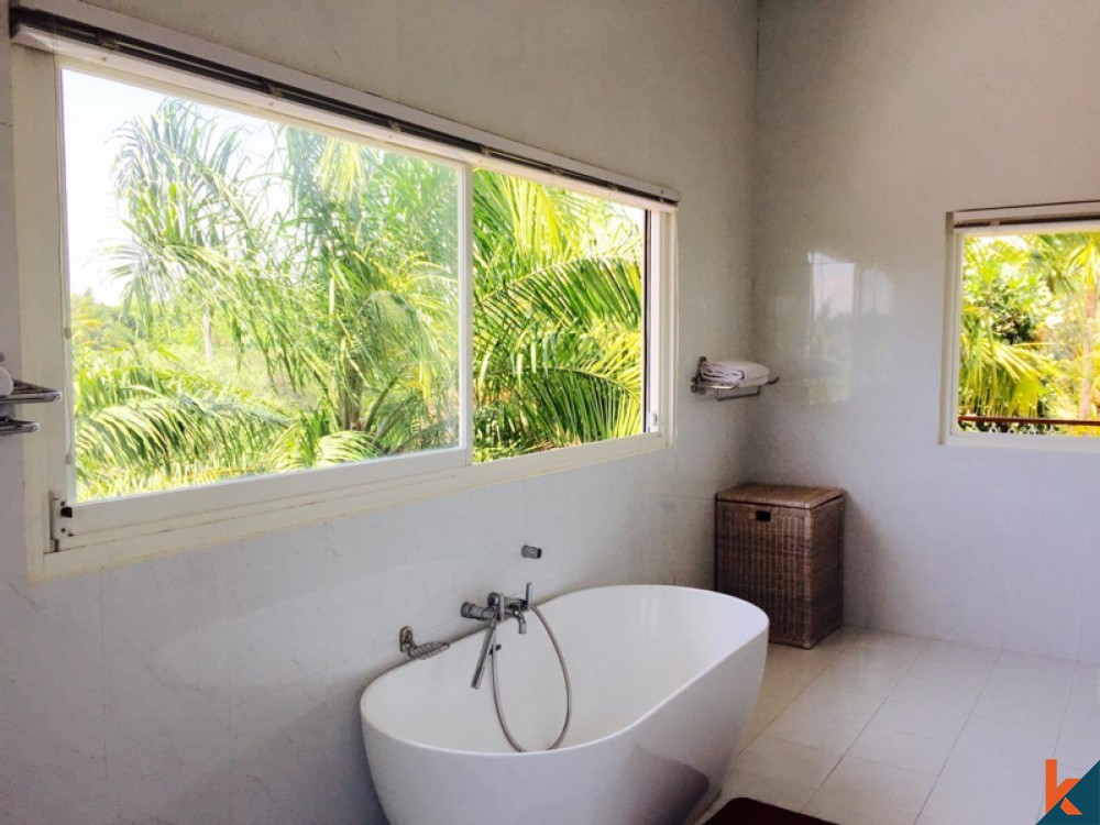 Spacious beautiful villa for sale in Tabanan