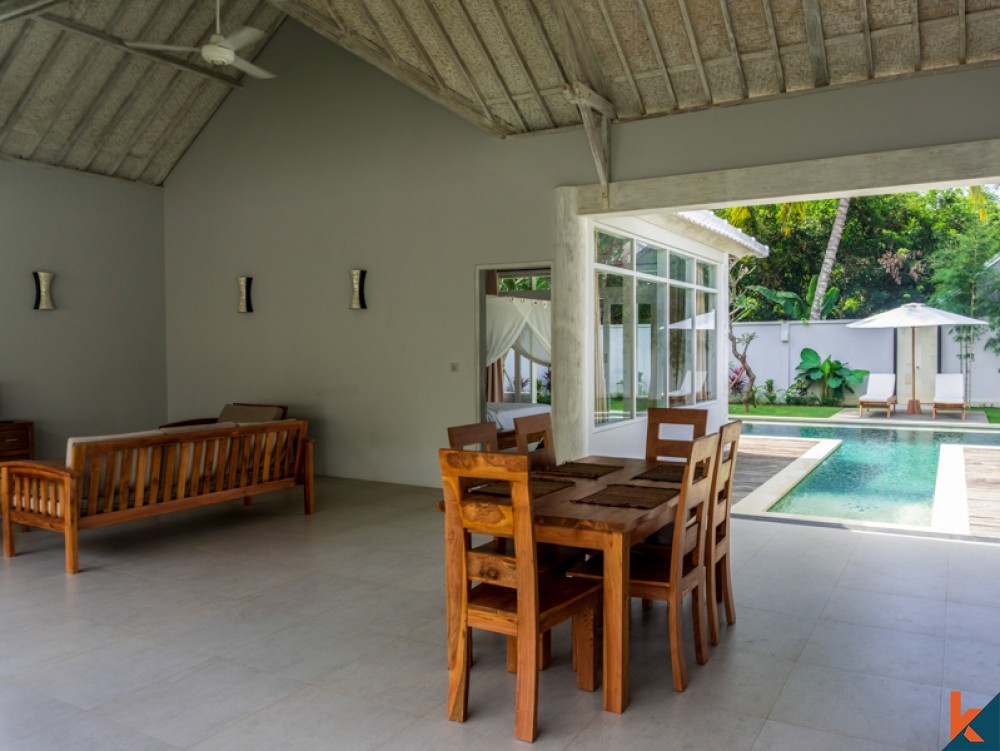 Villa tropicale moderne de deux chambres à vendre au nord de Bali