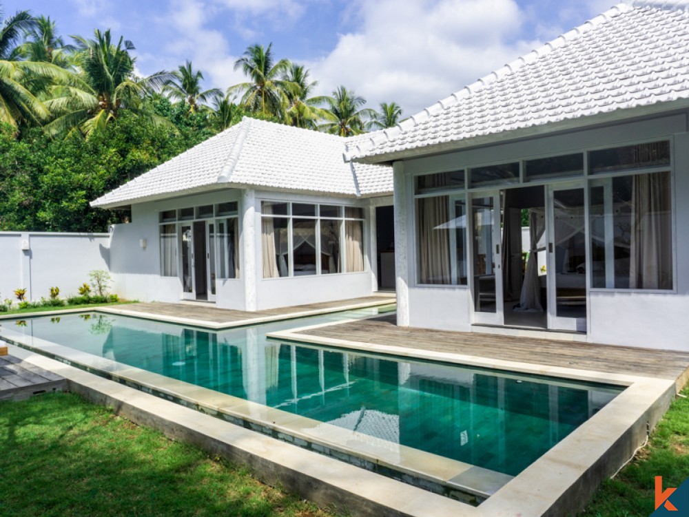 Villa Modern Tropis dengan Dua Kamar Tidur Dijual di Bali Utara