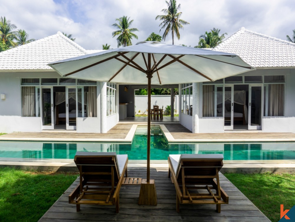 Villa Modern Tropis dengan Dua Kamar Tidur Dijual di Bali Utara