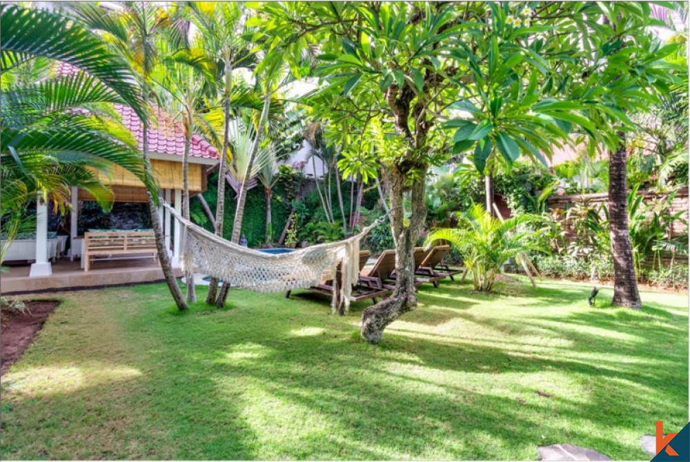 Incroyable villa de trois chambres à vendre à Seminyak