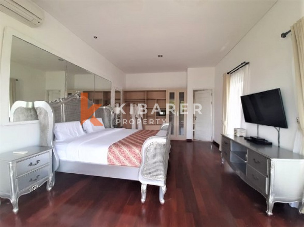 Three Bedrooms Villa in Very nice Complex Area In Canggu (AVAILABLE 01 MAY)