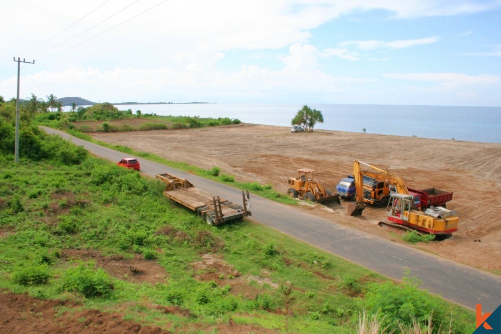 Kavling Tepi Pantai Langka di Lombok Dijual dengan Harga Bagus