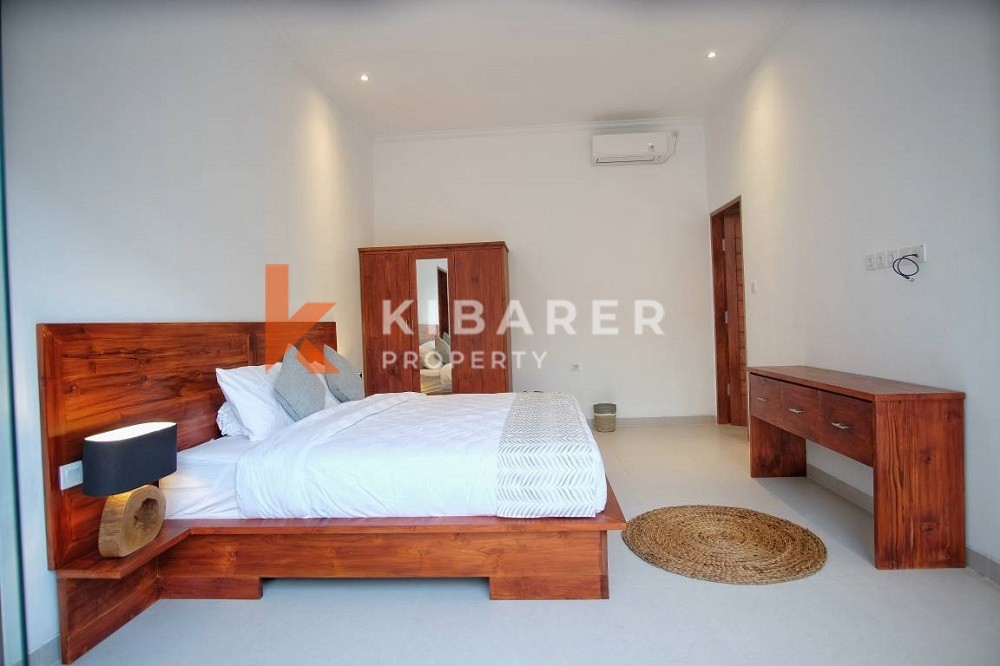 Vila Tiga Kamar Tidur Bohemian Modern, Sempurna untuk Keluarga di Kerobokan