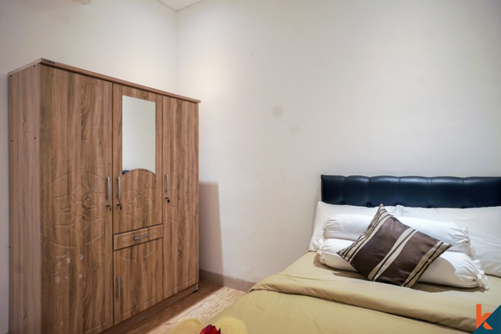 Villa Tiga Kamar Tidur Modern Luar Biasa Dijual Dekat dengan Pantai di Sanur