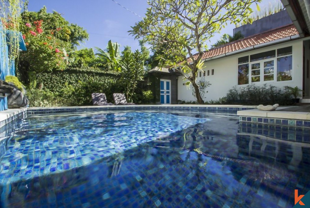 Villa Tradisional Campuran Modern Yang Indah Dijual di Jantung Seminyak