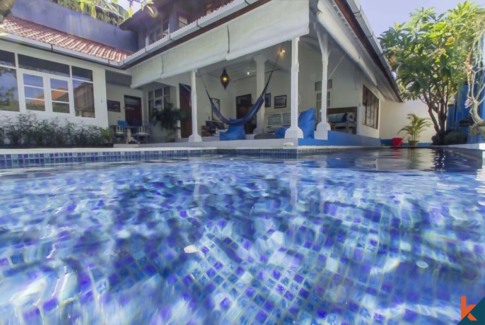 Villa Tradisional Campuran Modern Yang Indah Dijual di Jantung Seminyak