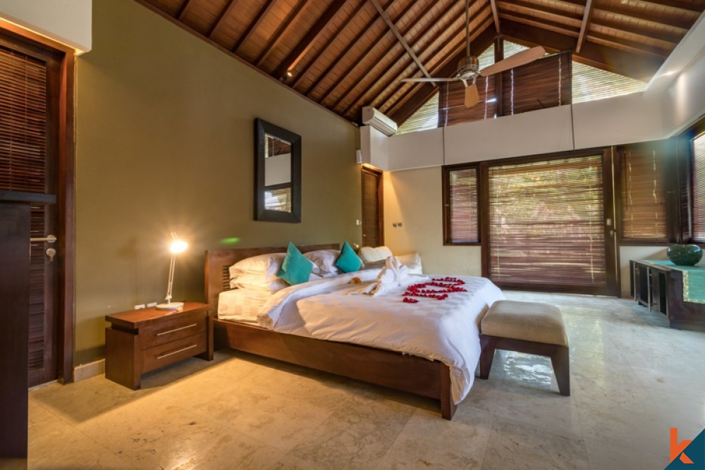 Stunning Five Bedrooms Villa with Spacious Land for Sale in Ubud