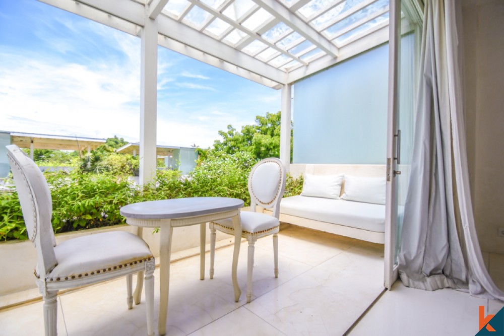 Villa de luxe avec vue sur l'océan à vendre dans un emplacement privilégié de Batu Belig