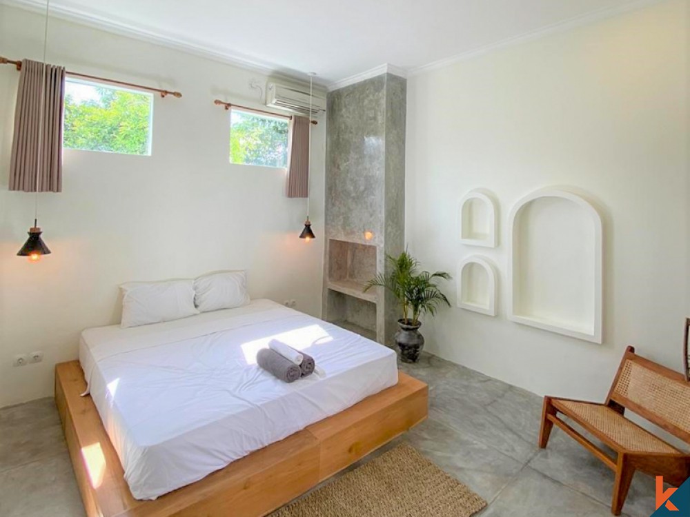 Villa Tiga Kamar Tidur Baru Dijual di Padonan
