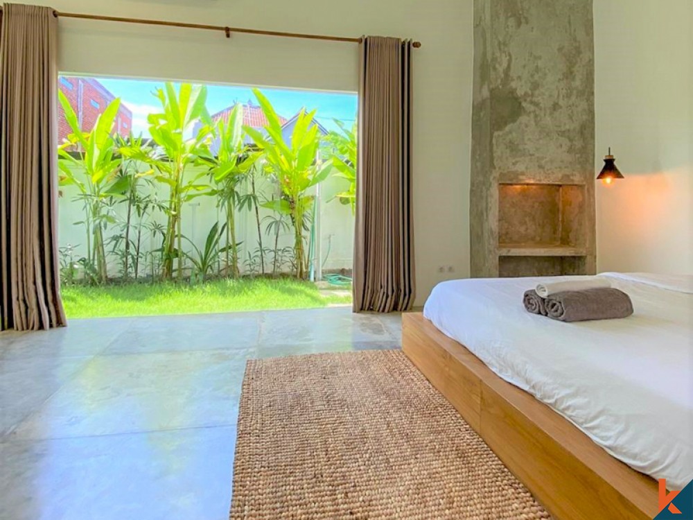 Villa Tiga Kamar Tidur Baru Dijual di Padonan
