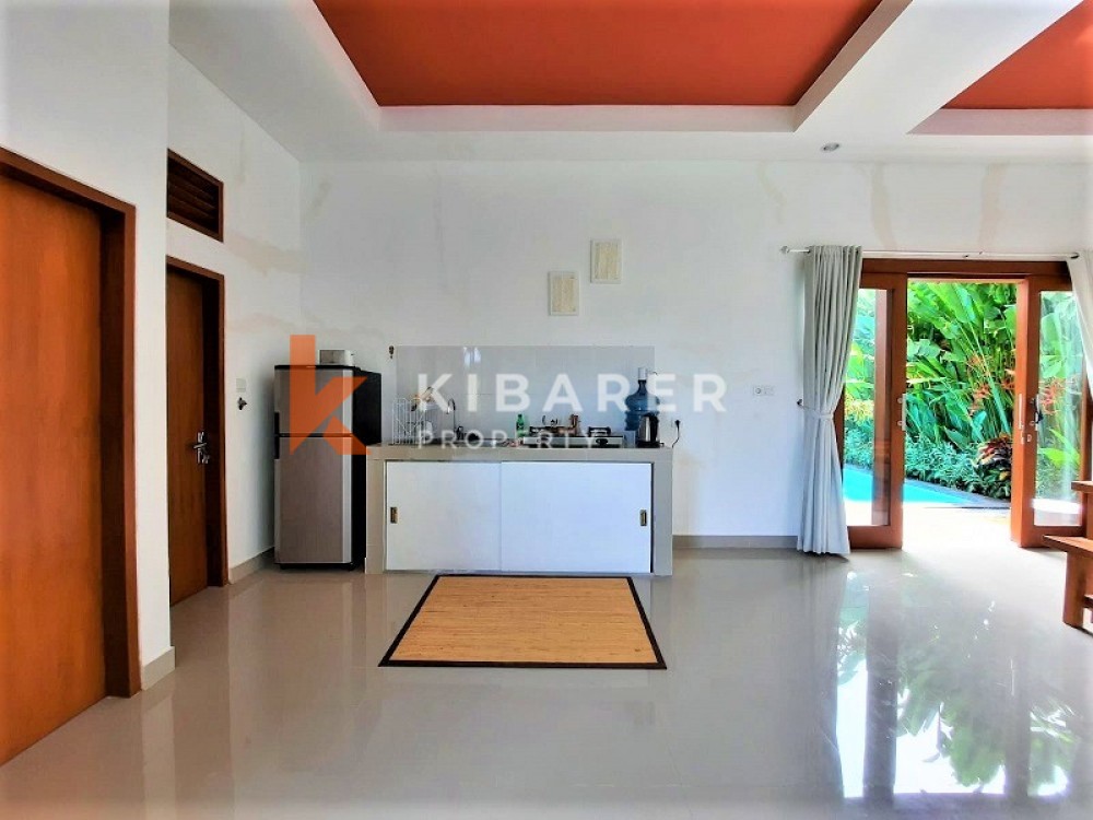 BEAUTIFUL THREE BEDROOMS ENCLOSED LIVING VILLA IN PERERENAN(available march )
