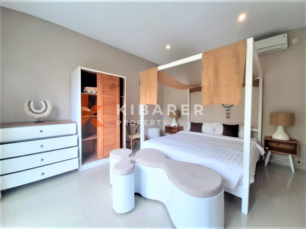Villa Indah dengan 3 kamar tidur di Umalas