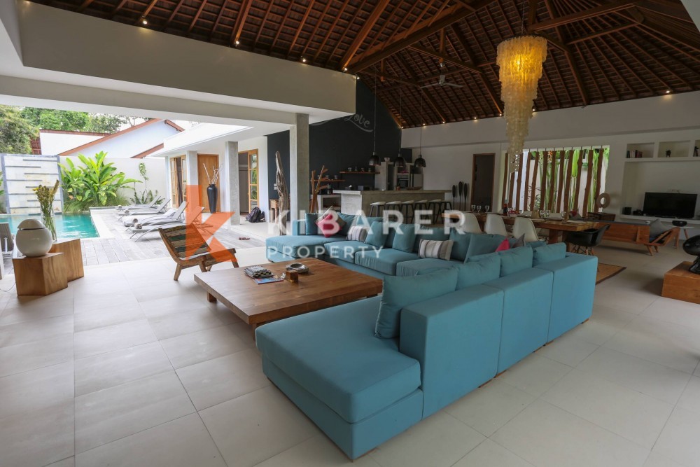 Luxury Four-Bedrooms Villa with garden in Umalas (AVAILABLE 25 JUNE 2026)