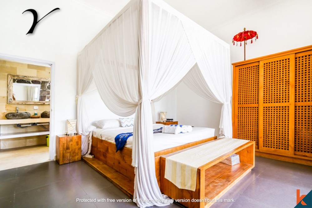 Villa Tiga Kamar Tidur yang Indah dan Menawan Dijual di Padonan