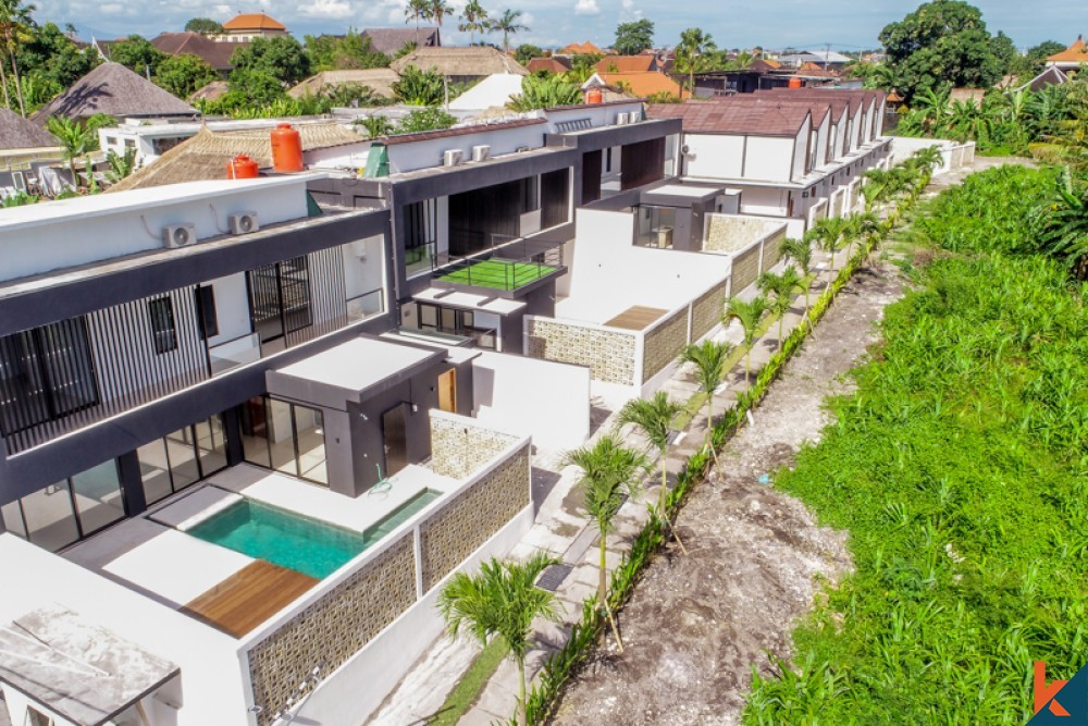 Villa Tiga Kamar Tidur Proyek Baru Yang Indah Dijual di Canggu