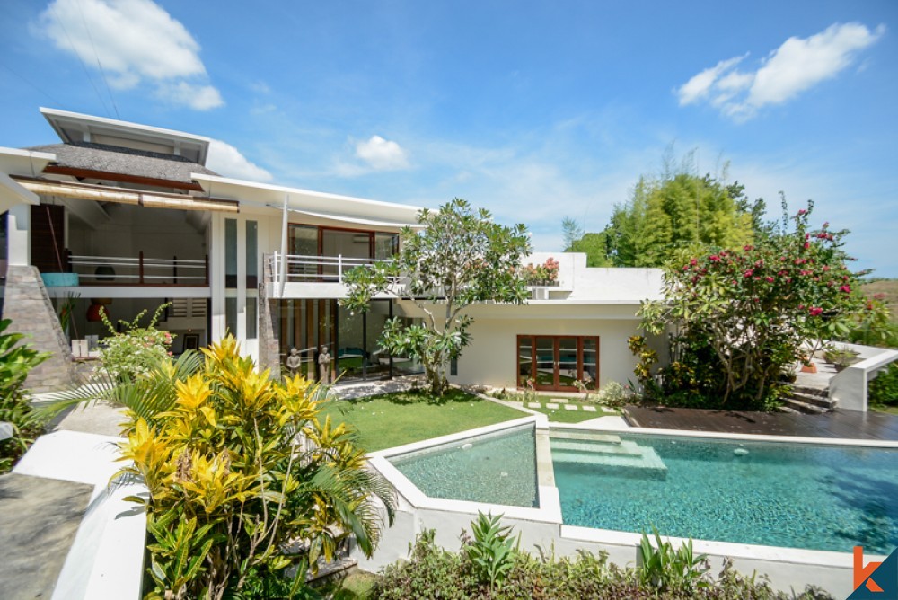 Amazing leasehold  modern villa in Pererenan