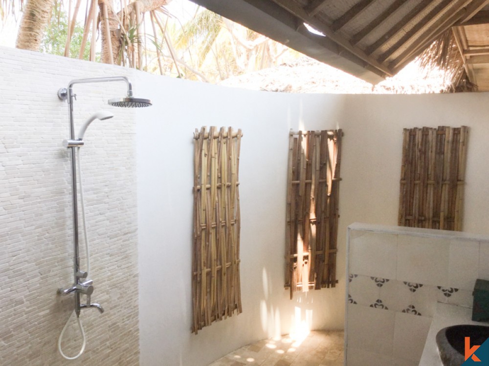 Vacation Two Bedrooms Villa with Good ROI for Sale in Gili Trawangan