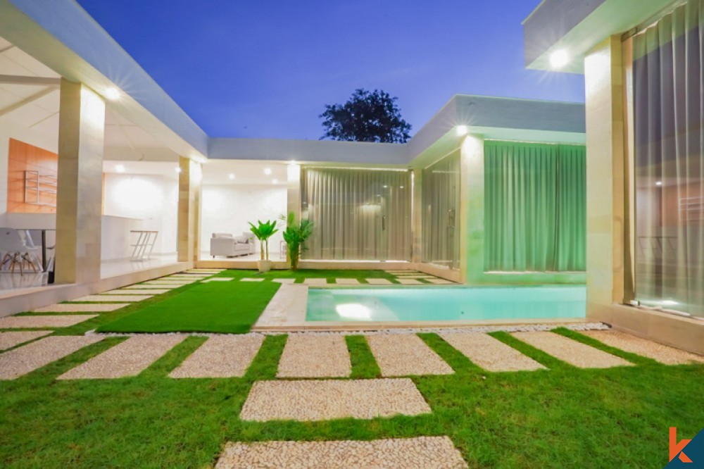 Modern Stylish Brand New Villa for Sale with Long Lease in Jimbaran