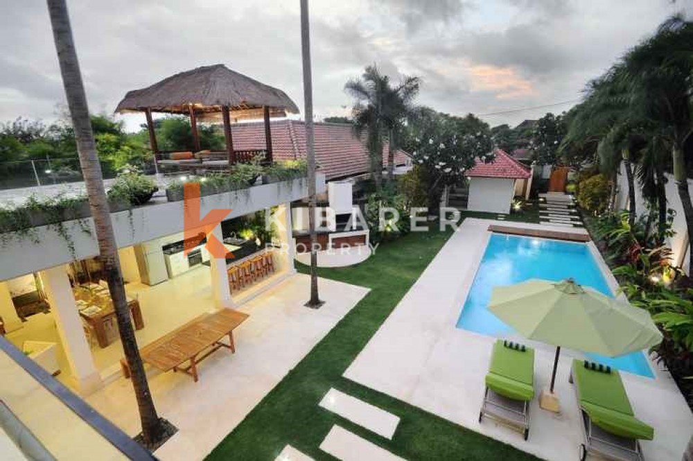 STUNNING THREE BEDROOMS CLOSED LIVING VILLA IN BERAWA(Available on august 16th)