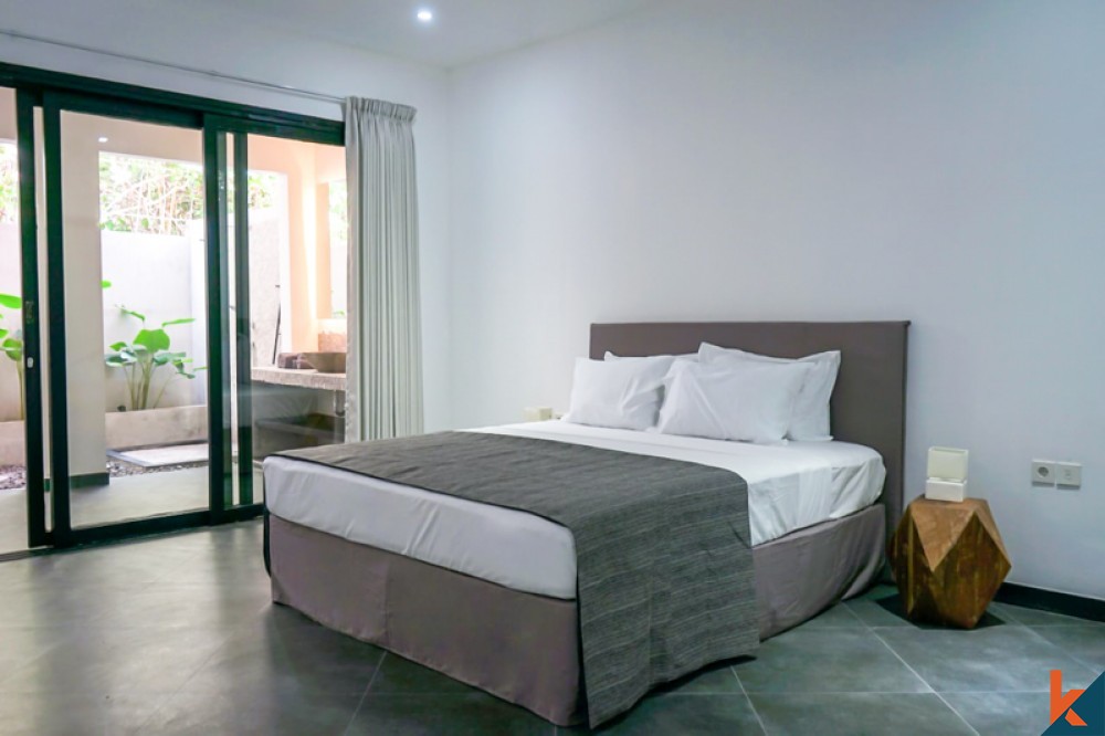 Villa Tiga Kamar Tidur yang Menarik Dijual di Umalas