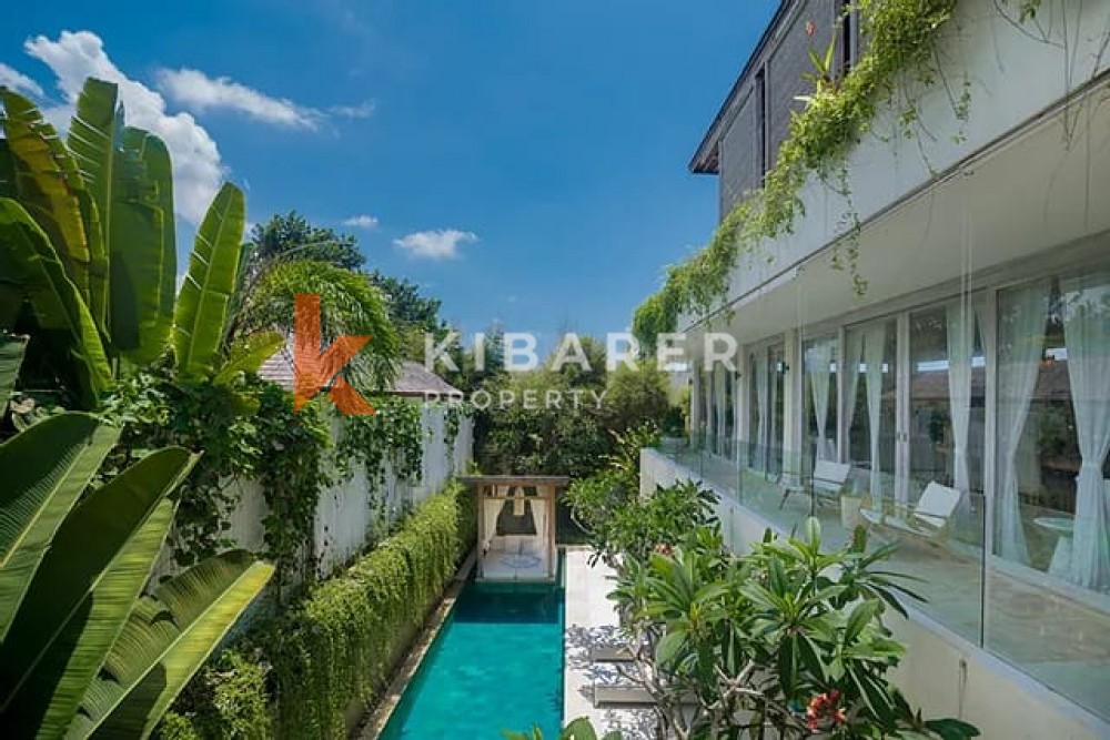 Superbe villa de trois chambres avec le meilleur emplacement à Canggu