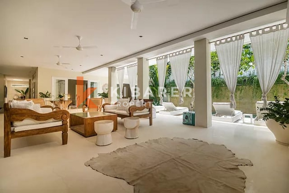 Superbe villa de trois chambres avec le meilleur emplacement à Canggu