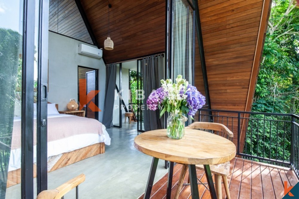 Beautiful Two-Bedroom Villa with Closed Living in Pererenan