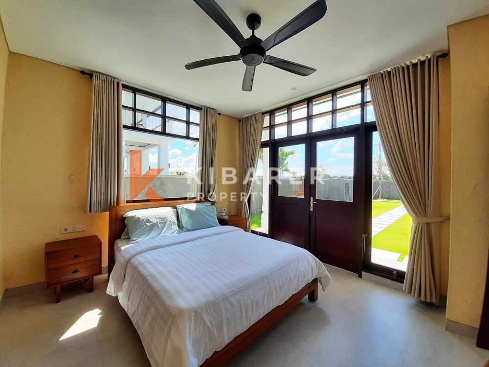 Amzing Five Bedroom Villa in the heart of Canggu area(available on 9th january)
