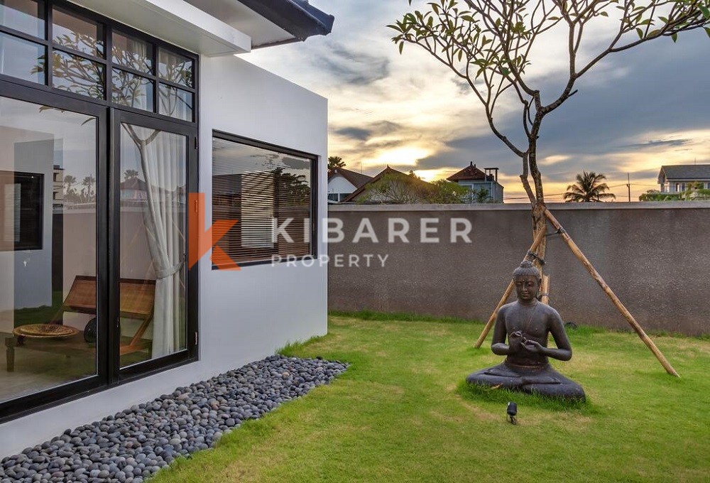 Gorgeous Four Bedroom Villa perfectly situated in Canggu ( will be available 9th October 2023 )