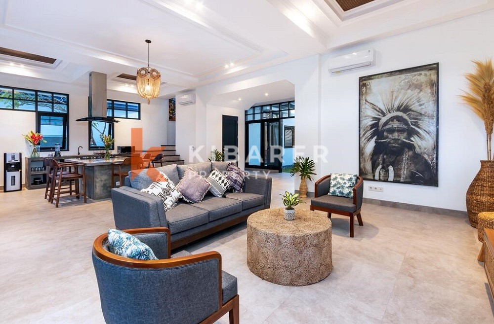Gorgeous Four Bedroom Villa perfectly situated in Canggu ( will be available 9th October 2023 )