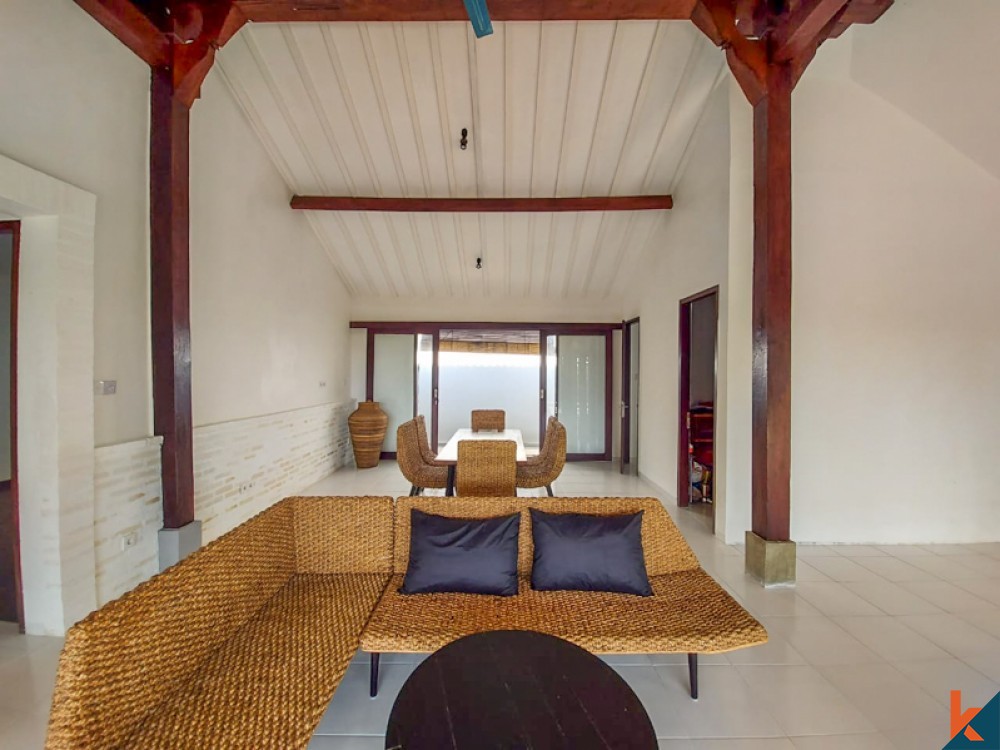 Villa Dua Kamar Tidur Baru Dijual di Ubud