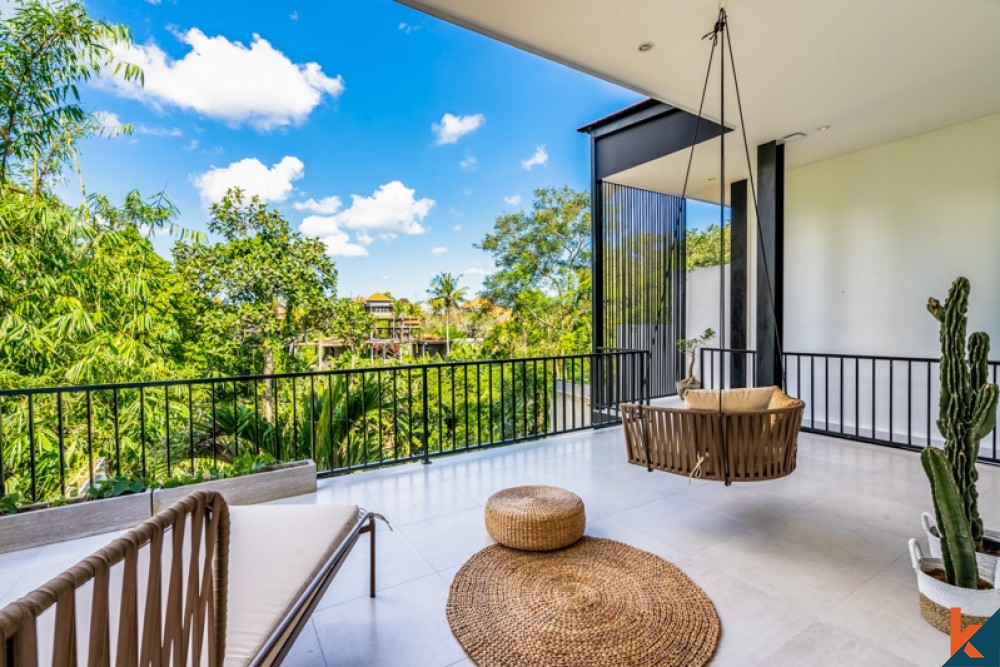 Villa Baru dengan Pemandangan Hutan Dijual di Canggu