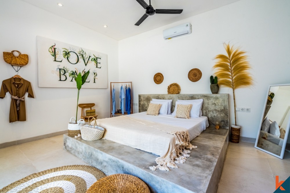 Villa Baru dengan Pemandangan Hutan Dijual di Canggu