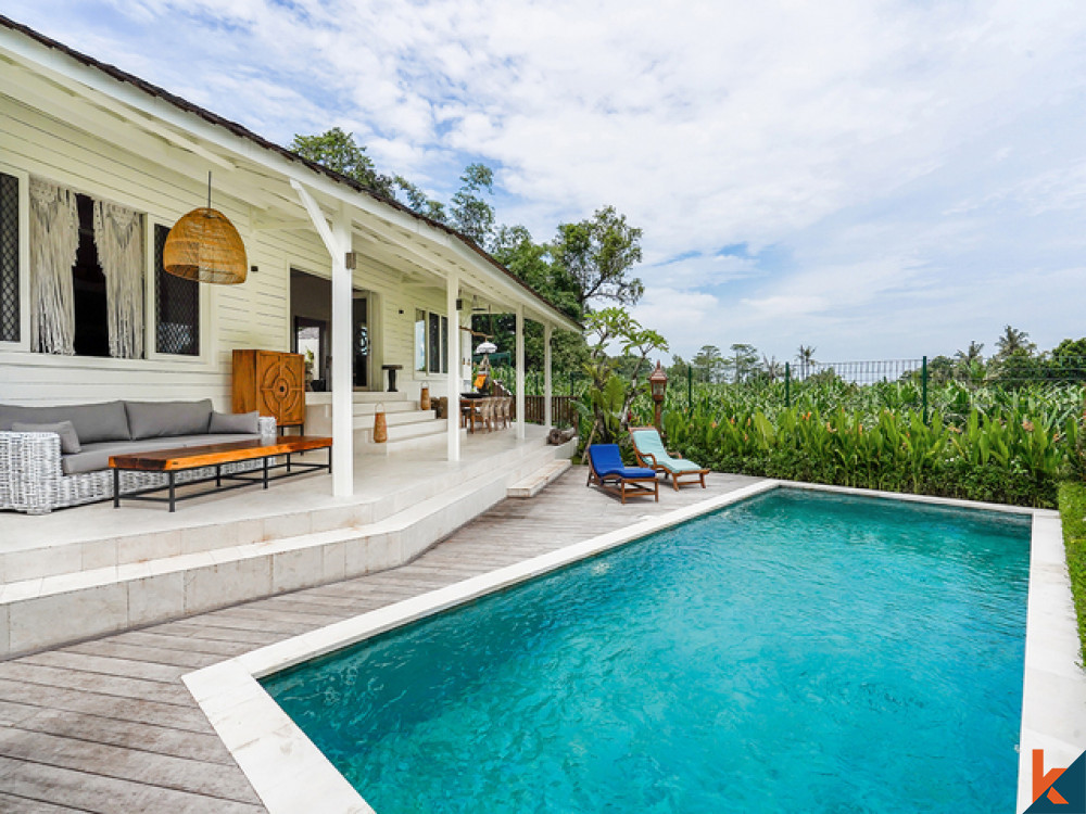 Luxurious Five Bedrooms Freehold Villa for Sale in Canggu