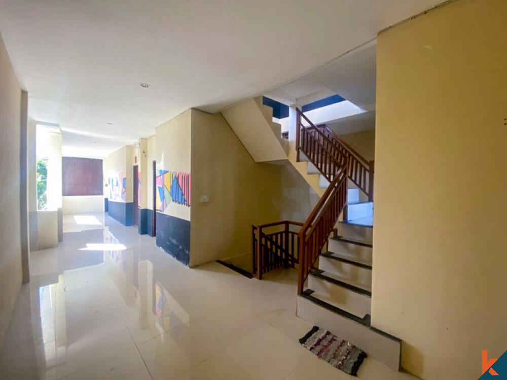 Freehold Eight Bedrooms Guesthouse for Sale in Balangan
