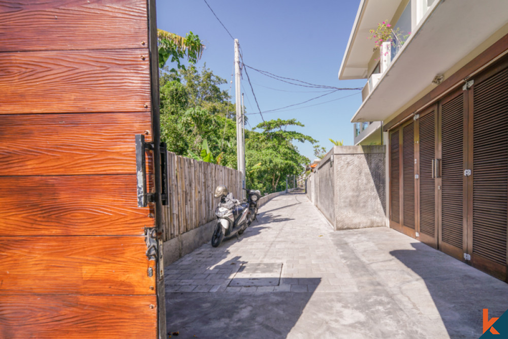 Belle villa élégante de deux chambres à vendre à Kerobokan